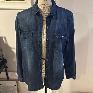 Old Navy Classic Denim Button-Up Shirt